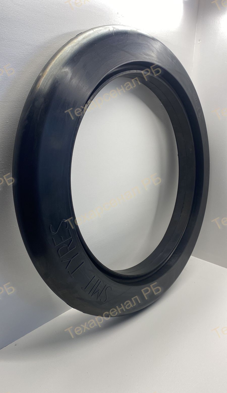 Шина прикатывающего катка 580х75 резина